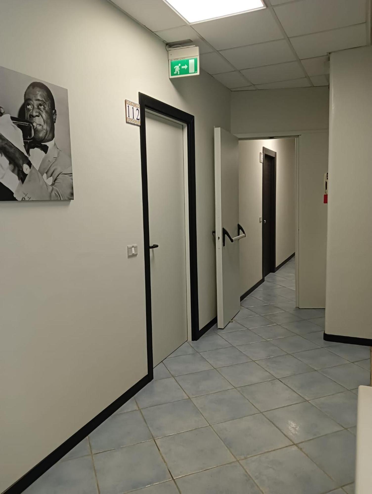 Astoria Hotel Pesaro Kültér fotó