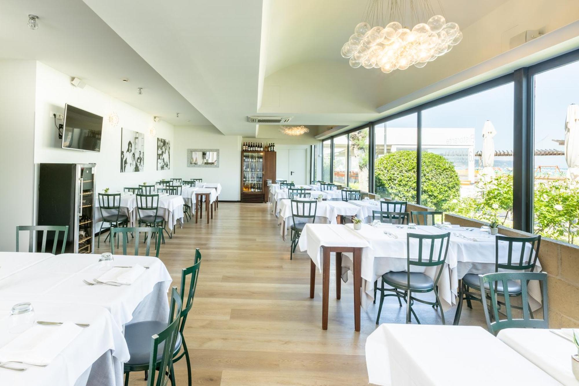 Astoria Hotel Pesaro Kültér fotó