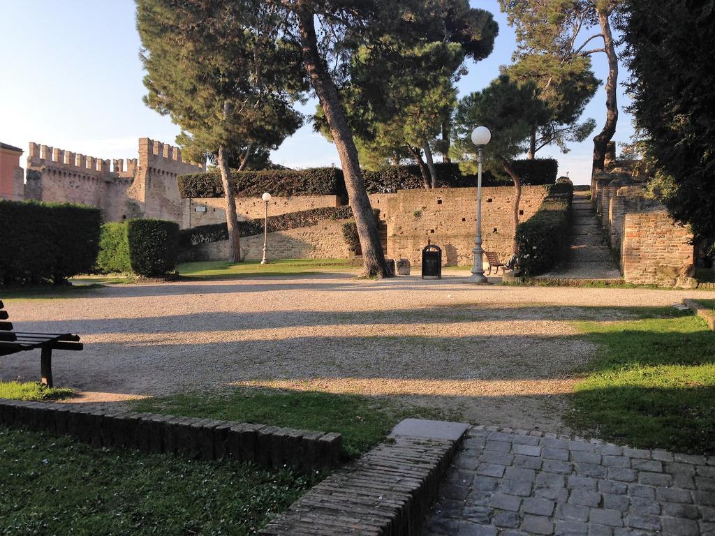 Astoria Hotel Pesaro Kültér fotó